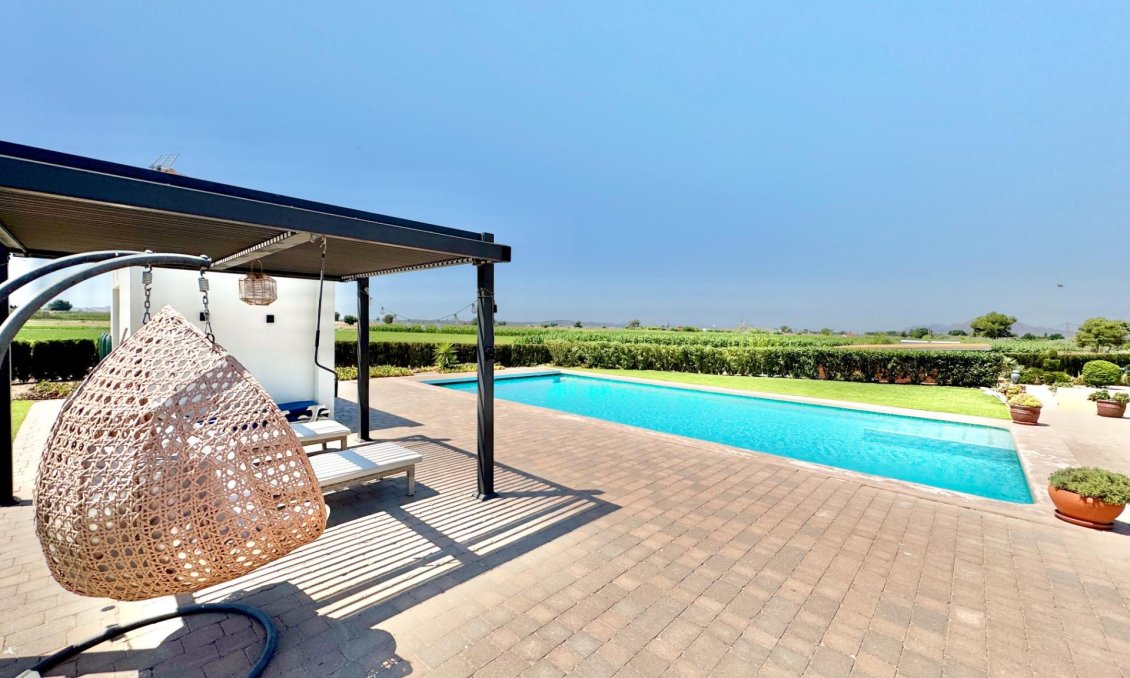 Wiederverkauf - Villa -
Dolores - Comunidad Valenciana