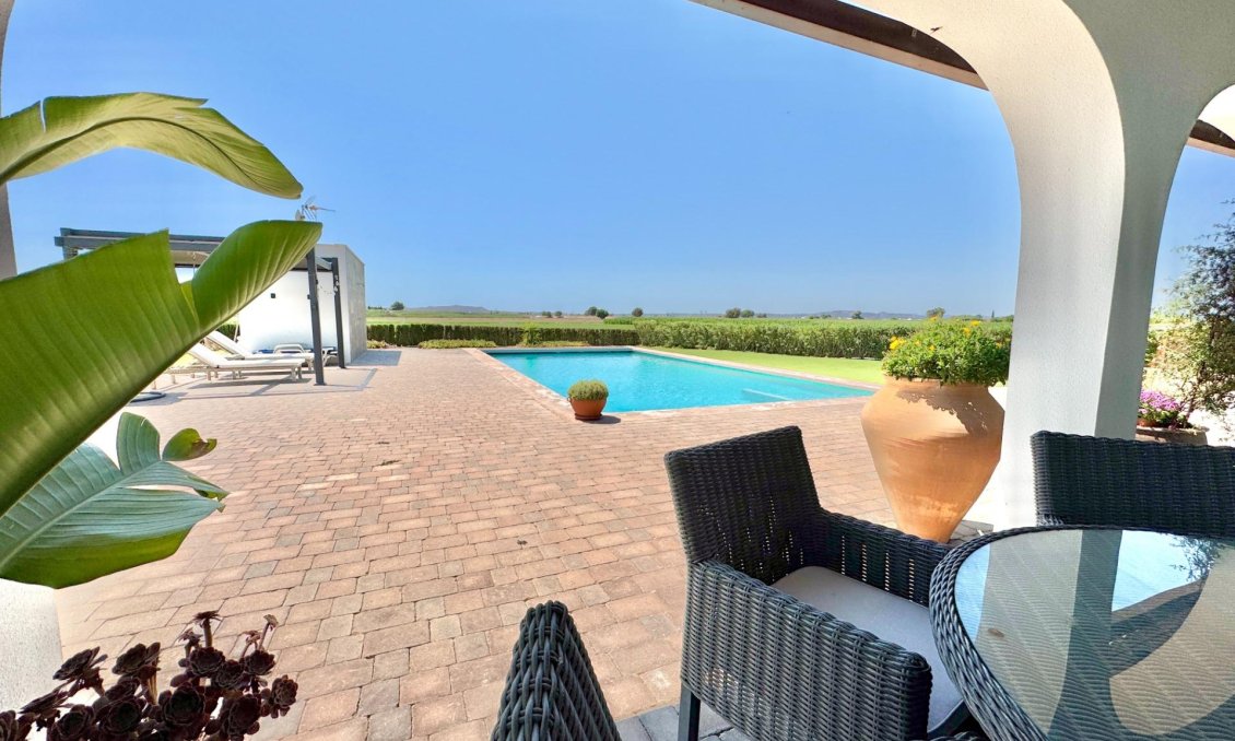 Wiederverkauf - Villa -
Dolores - Comunidad Valenciana