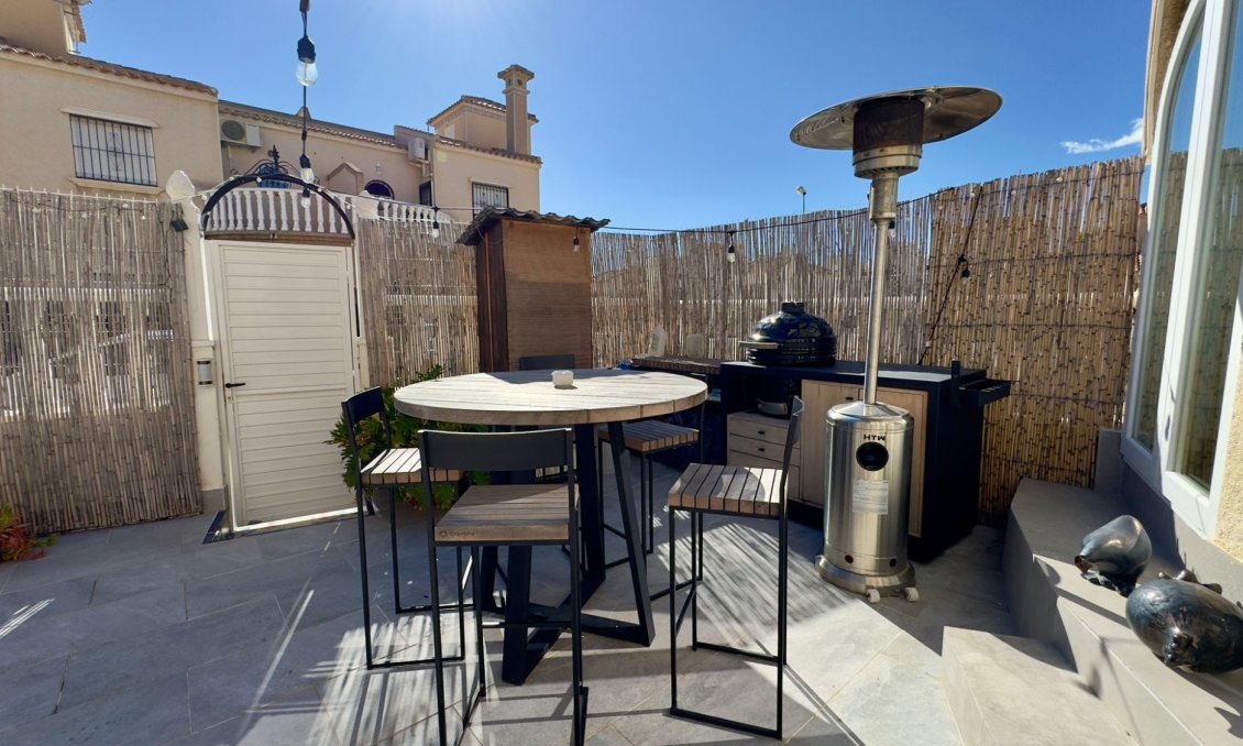 Revânzare - Vilă -
Orihuela Costa - Costa Blanca