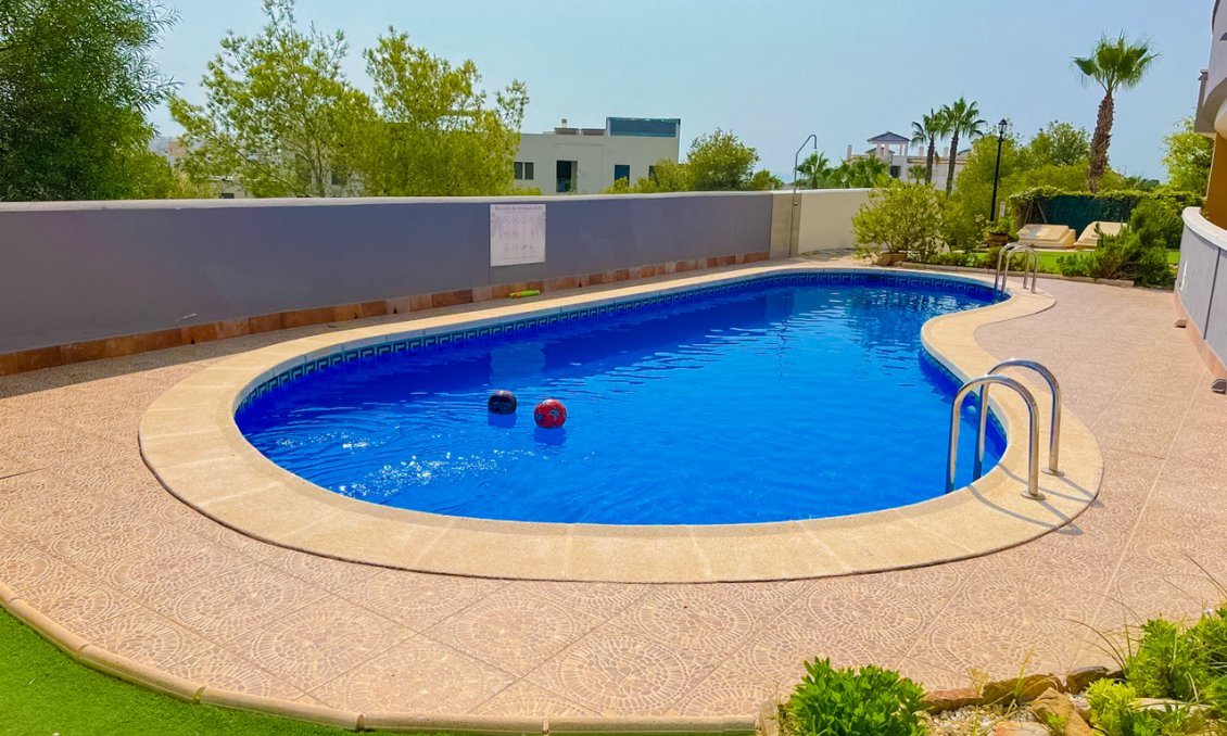 Resale - Apartment -
Villamartin - Costa Blanca