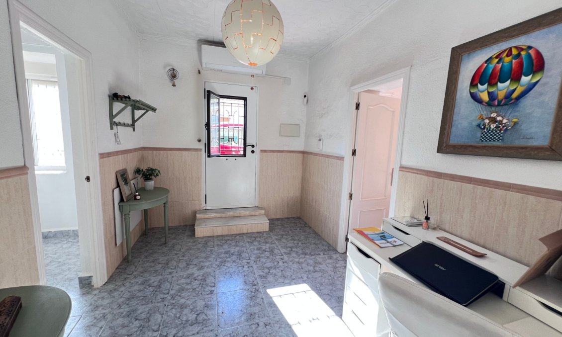 Resale - Villa -
Benejúzar - Inland