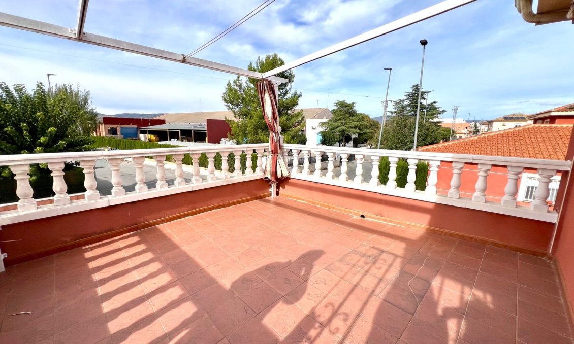 Resale - Town House -
Pinoso - Inland