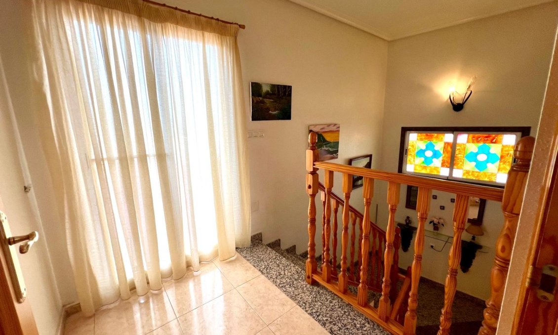 Resale - Town House -
Pinoso - Inland