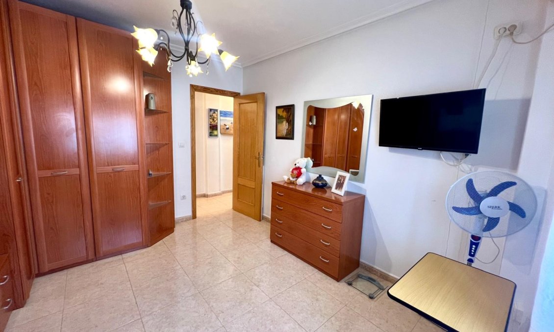 Resale - Town House -
Pinoso - Inland