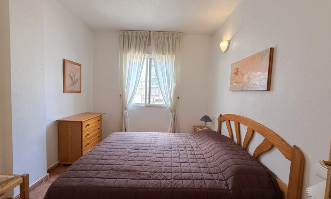 Resale - Apartment -
Torrevieja - Costa Blanca