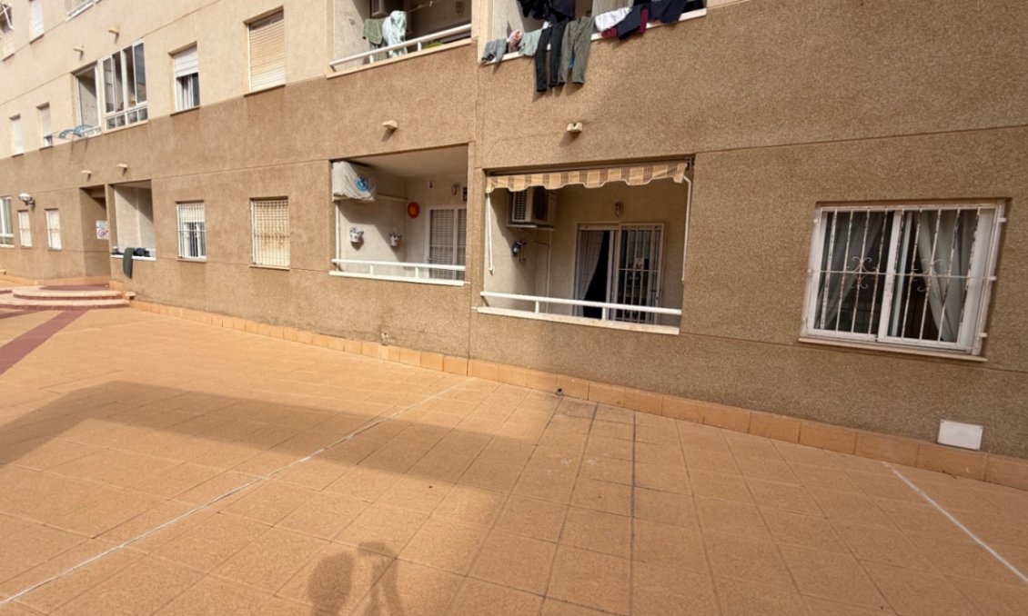 Resale - Apartment -
Torrevieja - Costa Blanca
