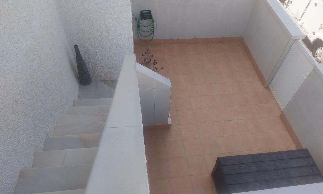 Wiederverkauf - Bungalow -
Torrevieja - Rosaleda-los Frutales