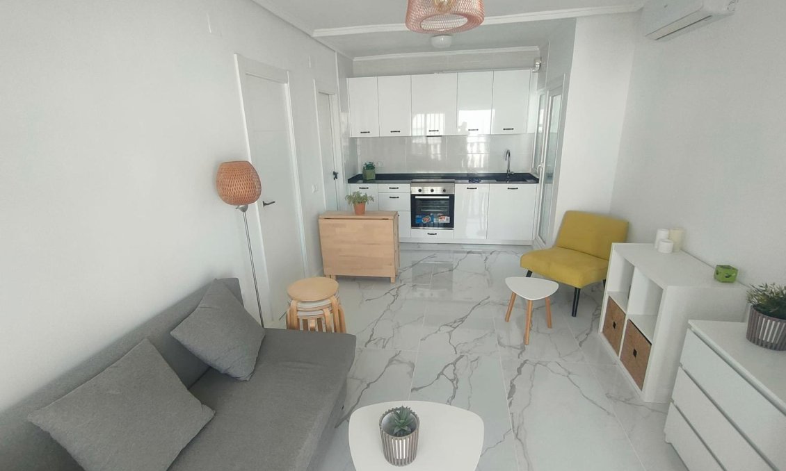 Wiederverkauf - Bungalow -
Torrevieja - Rosaleda-los Frutales