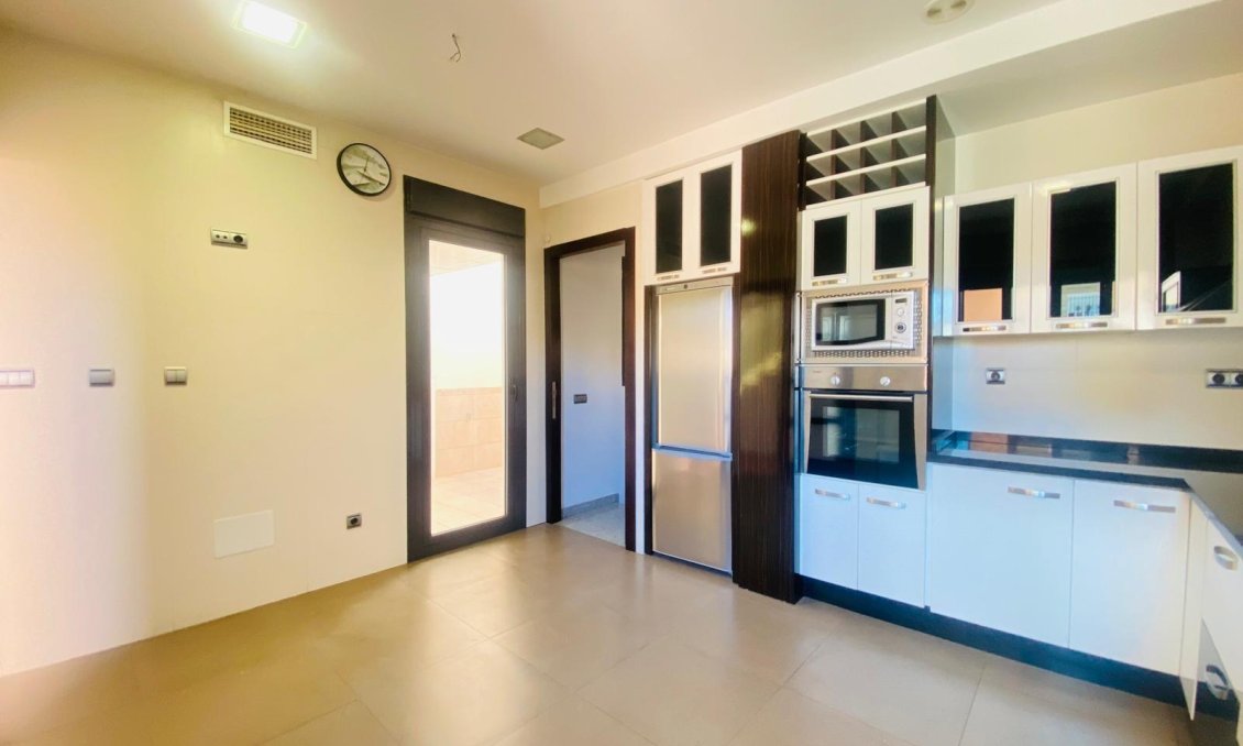 Resale - Villa -
Santiago de la Ribera - San Blas