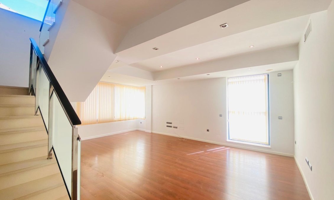 Resale - Villa -
Santiago de la Ribera - San Blas