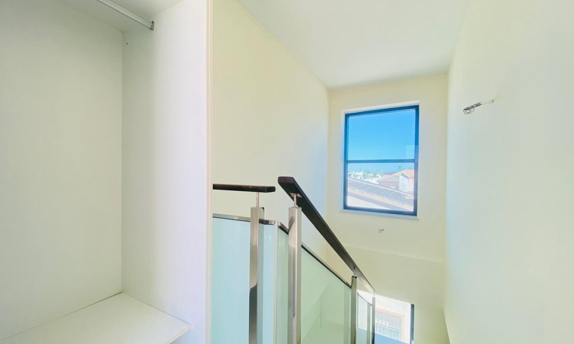 Resale - Villa -
Santiago de la Ribera - San Blas