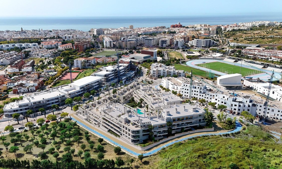 Neue Gebäude - Town House -
Estepona - Polideportivo