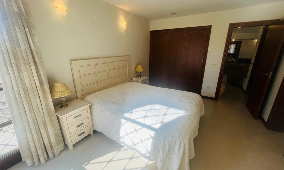 Wiederverkauf - Villa -
Sucina - Inland