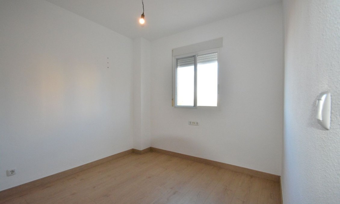 Revânzare - Apartament -
Guardamar del Segura - Costa Blanca