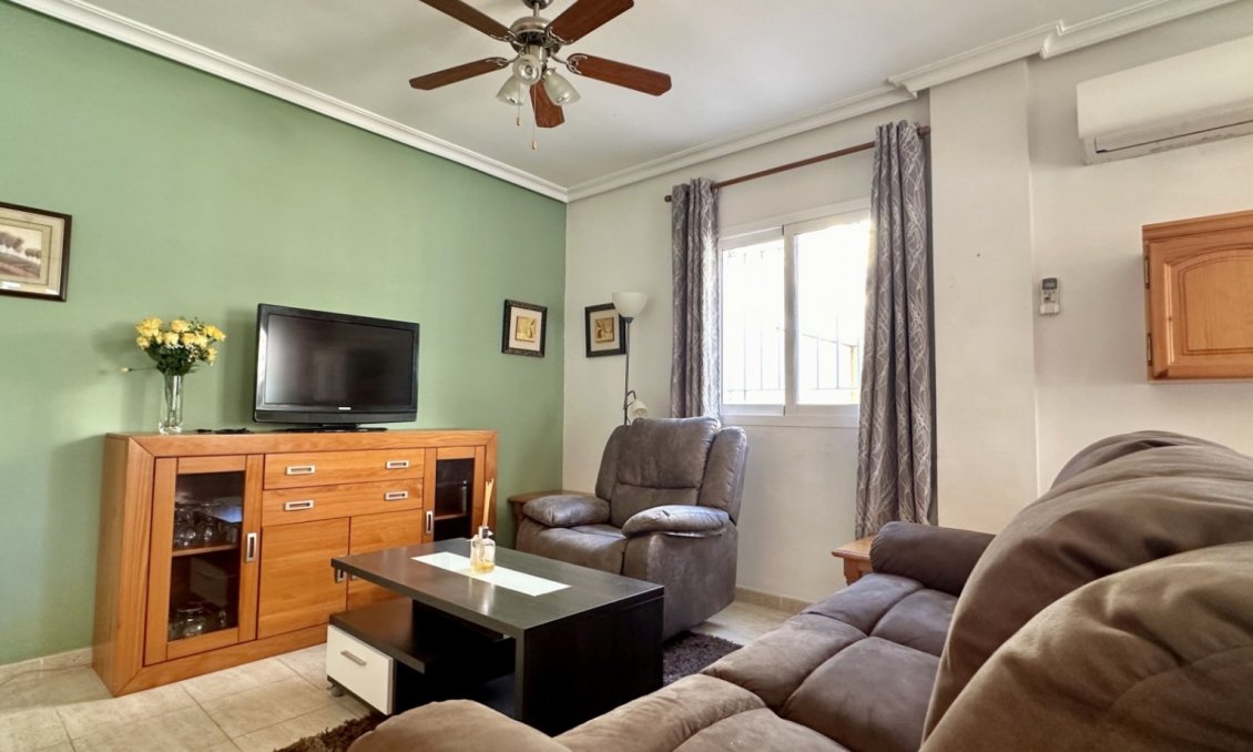 Wiederverkauf - Duplex -
Orihuela Costa - Costa Blanca