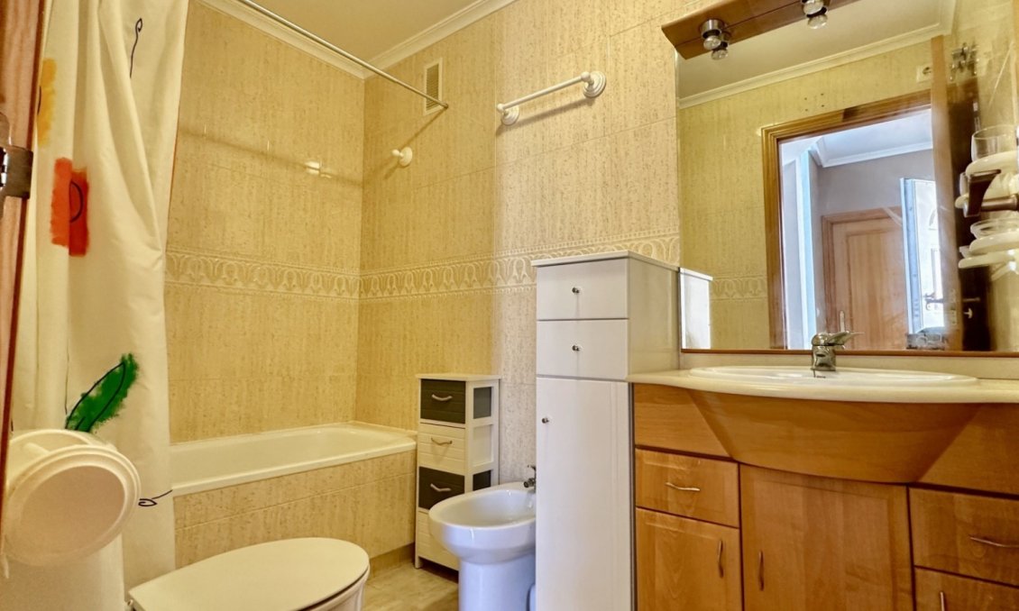 Wiederverkauf - Duplex -
Orihuela Costa - Costa Blanca