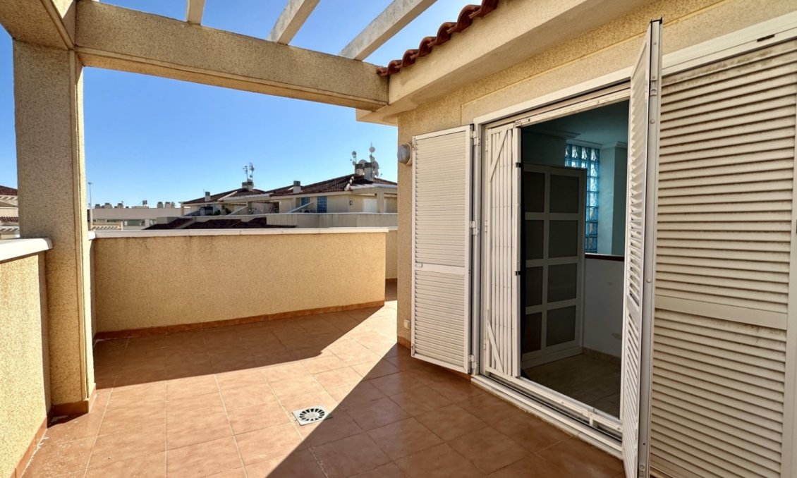 Wiederverkauf - Duplex -
Orihuela Costa - Costa Blanca