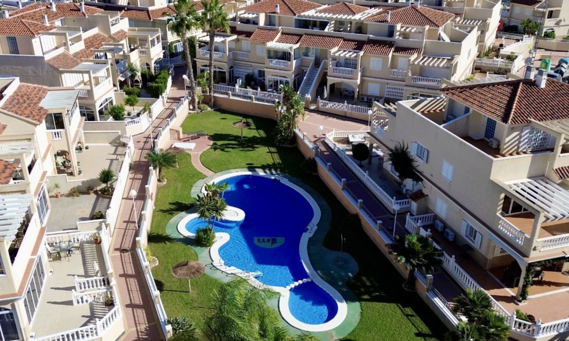 Wiederverkauf - Duplex -
Orihuela Costa - Costa Blanca