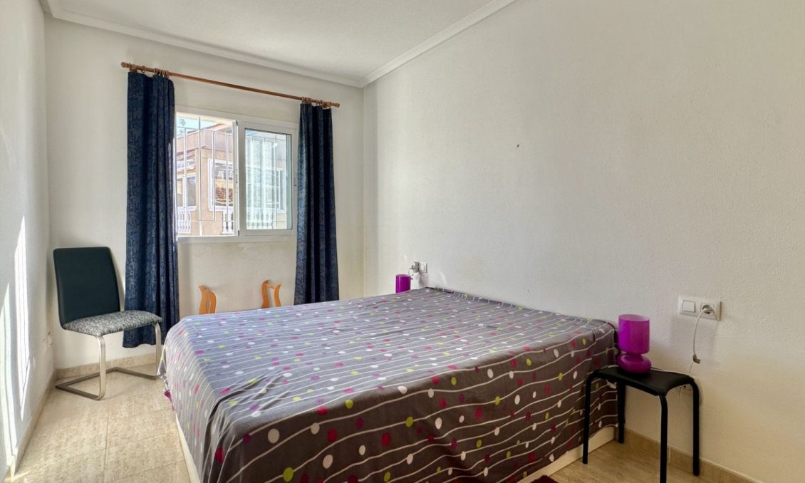 Wiederverkauf - Duplex -
Orihuela Costa - Costa Blanca