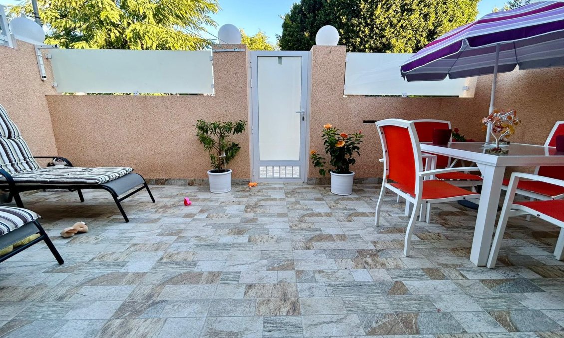Revânzare - Town House -
Torrevieja - Costa Blanca