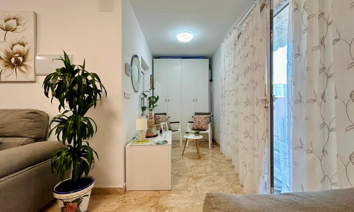 Revânzare - Town House -
Torrevieja - Costa Blanca