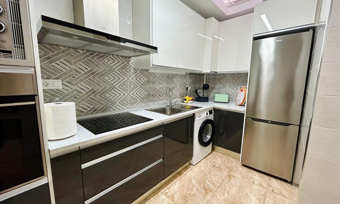 Revânzare - Town House -
Torrevieja - Costa Blanca