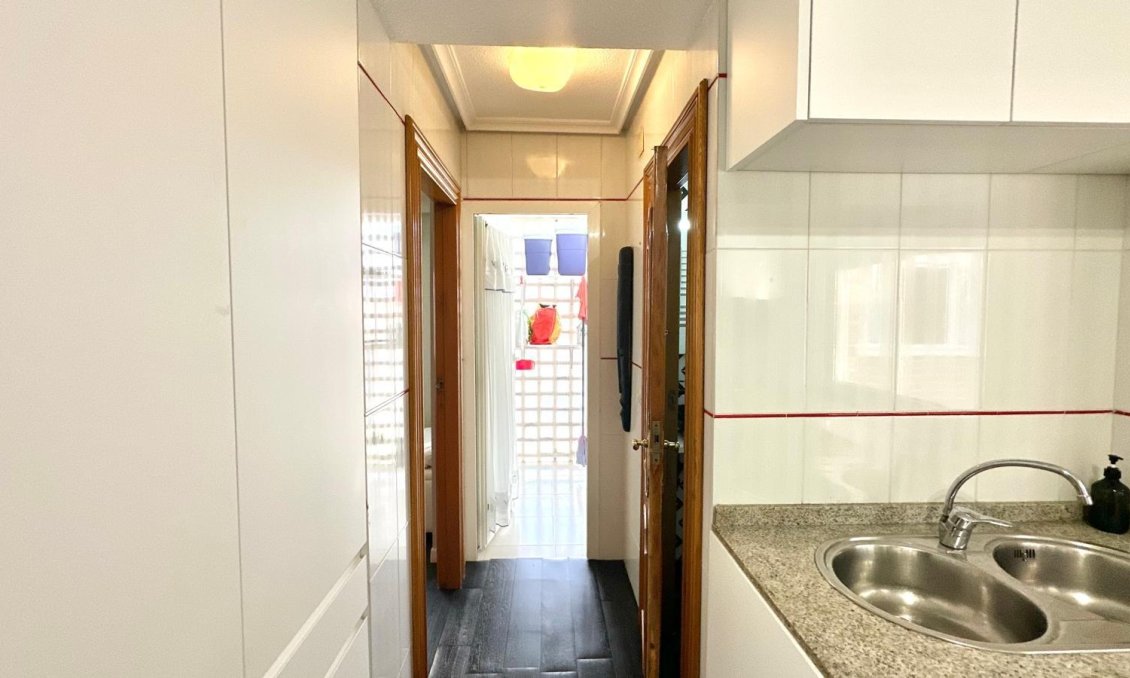 Resale - Apartment -
Orihuela Costa - Campoamor