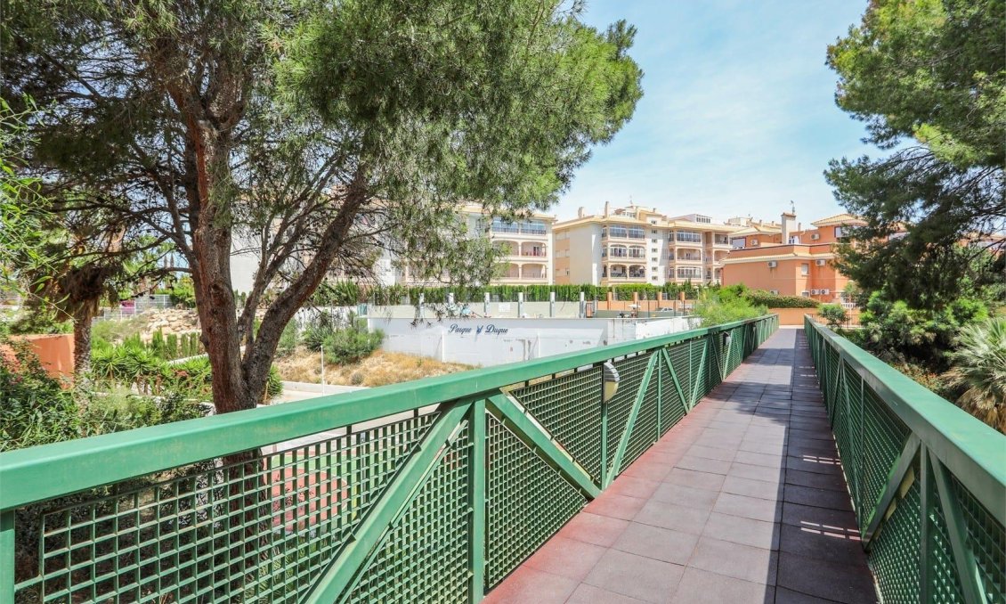 Resale - Apartment -
Orihuela Costa - Playa Flamenca