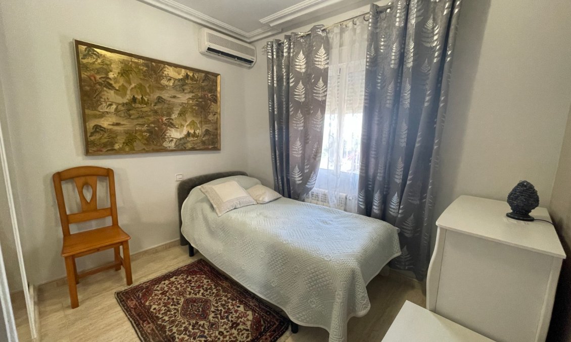 Wiederverkauf - Villa -
Guardamar del Segura - Costa Blanca