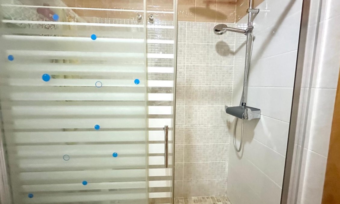 Resale - Bungalow -
Torrevieja - Torretas