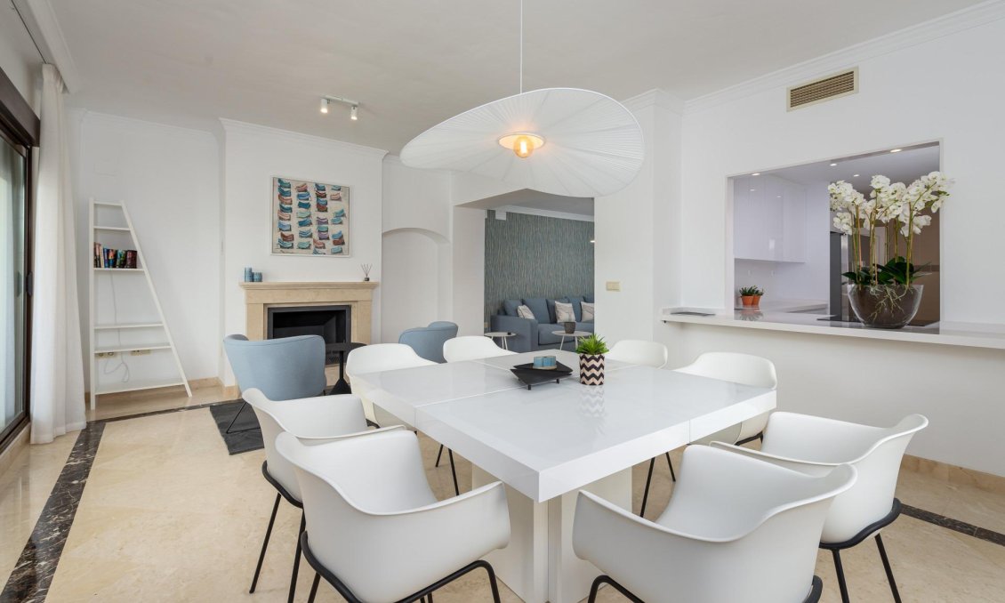 Neue Gebäude - Villa -
Estepona - Azata Golf Estepona Oeste