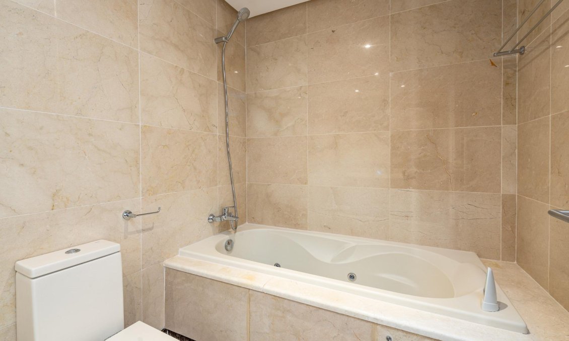 Neue Gebäude - Villa -
Estepona - Azata Golf Estepona Oeste