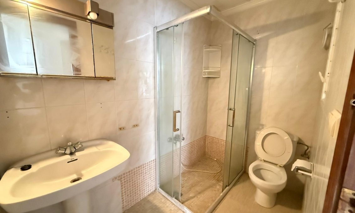 Resale - Apartment -
Torrevieja - Playa de los Locos