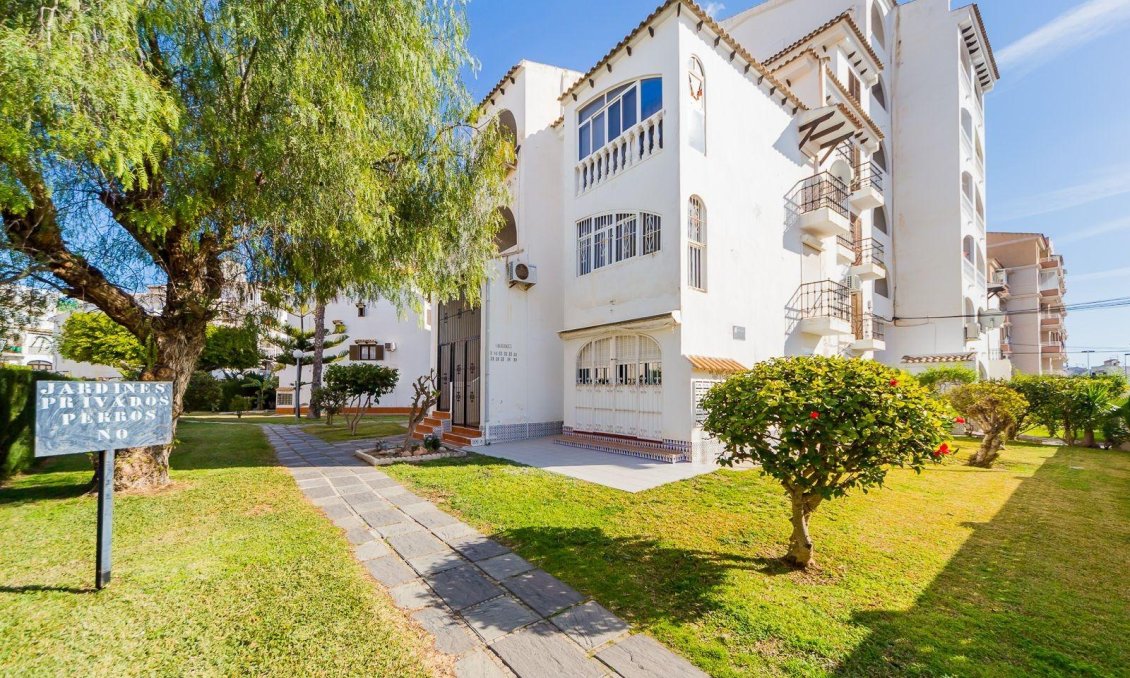 Resale - Apartment -
Torrevieja - Calas Blanca