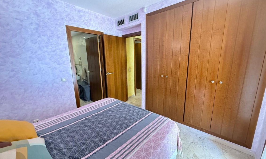 Revânzare - Apartament -
Torrevieja - Punta Prima
