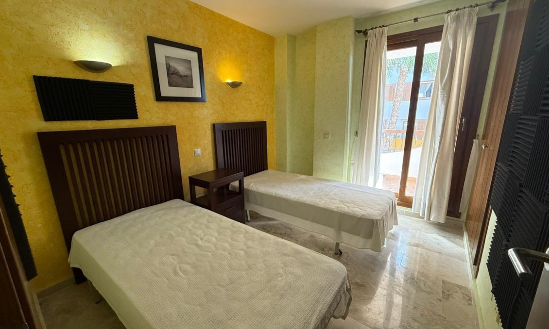 Revânzare - Apartament -
Torrevieja - Punta Prima