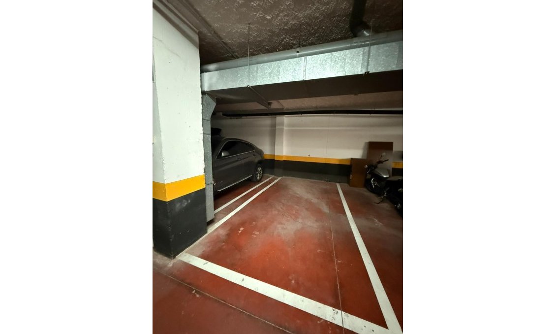 Revânzare - Apartament -
Torrevieja - Punta Prima