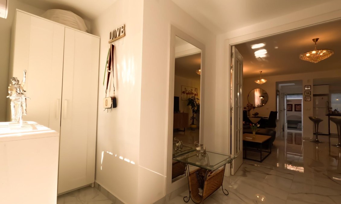 Resale - Town House -
Torrevieja - El Acequión - Los Náufragos