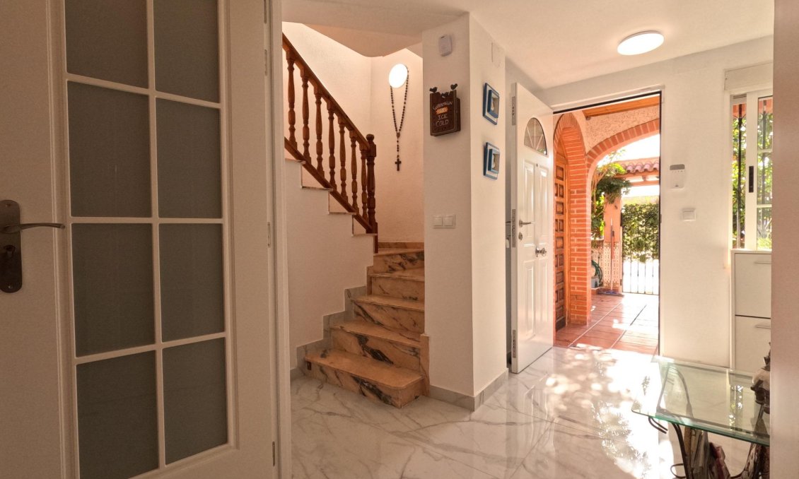 Resale - Town House -
Torrevieja - El Acequión - Los Náufragos