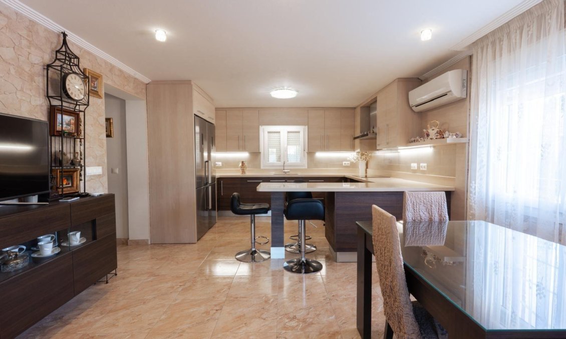 Resale - Villa -
Torrevieja - Los Balcones - Los Altos del Edén