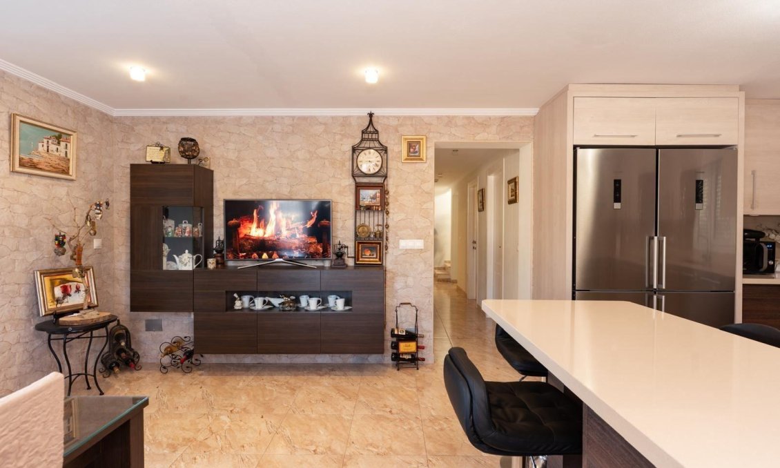 Resale - Villa -
Torrevieja - Los Balcones - Los Altos del Edén