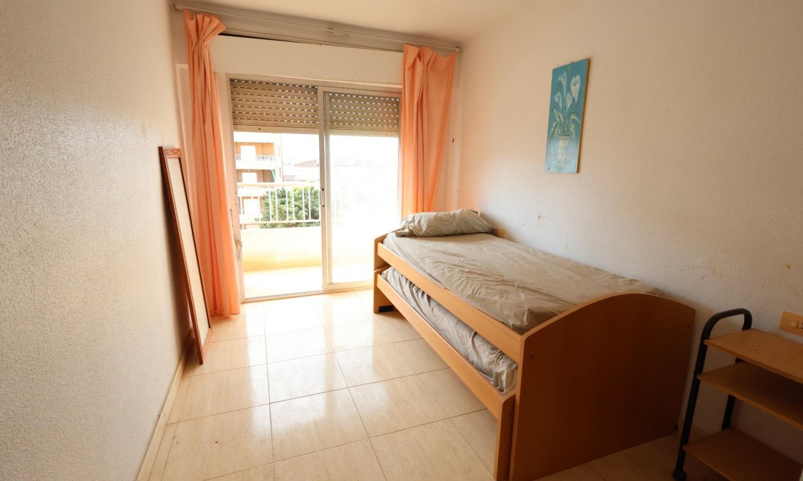 Resale - Apartment -
Torrevieja - Costa Blanca