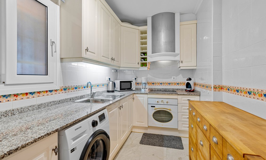 Wiederverkauf - Wohnung -
Playa Flamenca - Costa Blanca