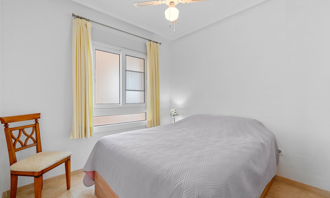 Wiederverkauf - Wohnung -
Playa Flamenca - Costa Blanca