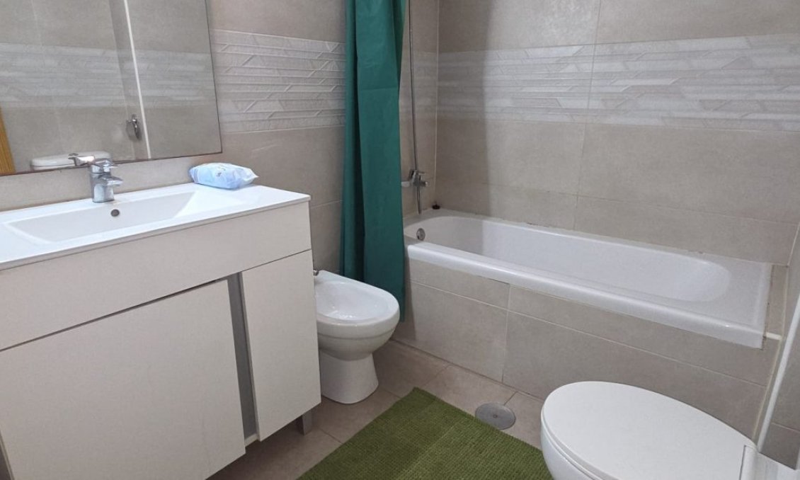 Resale - Apartment -
Torrevieja - Costa Blanca