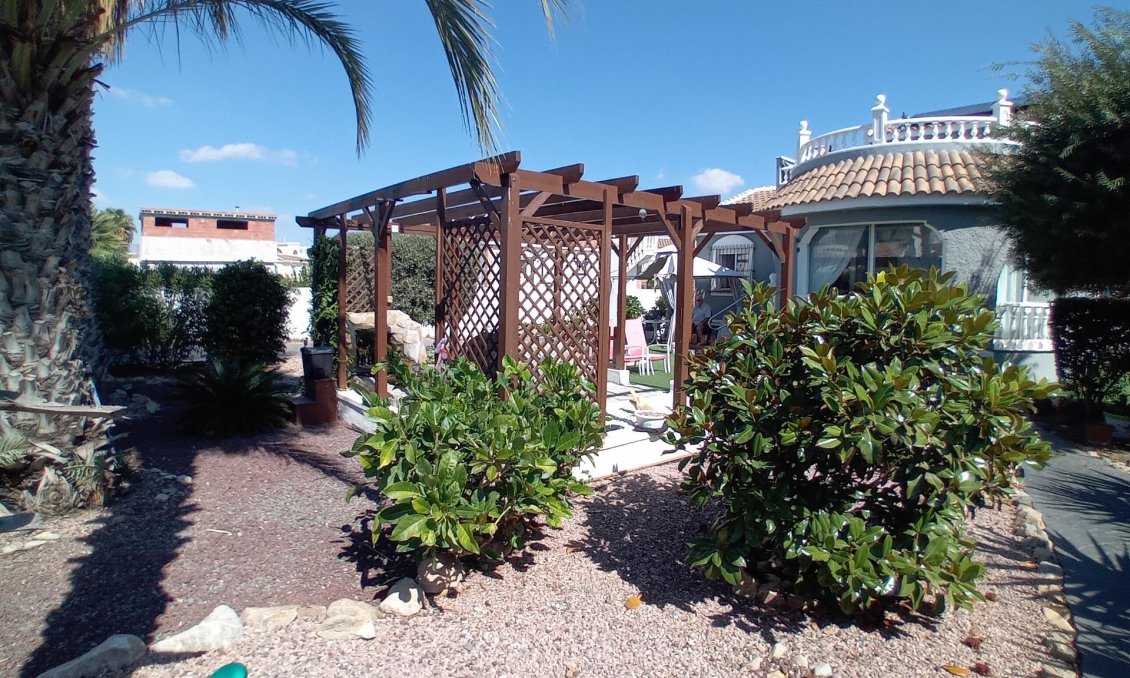 Resale - Villa -
Mazarron - Camposol