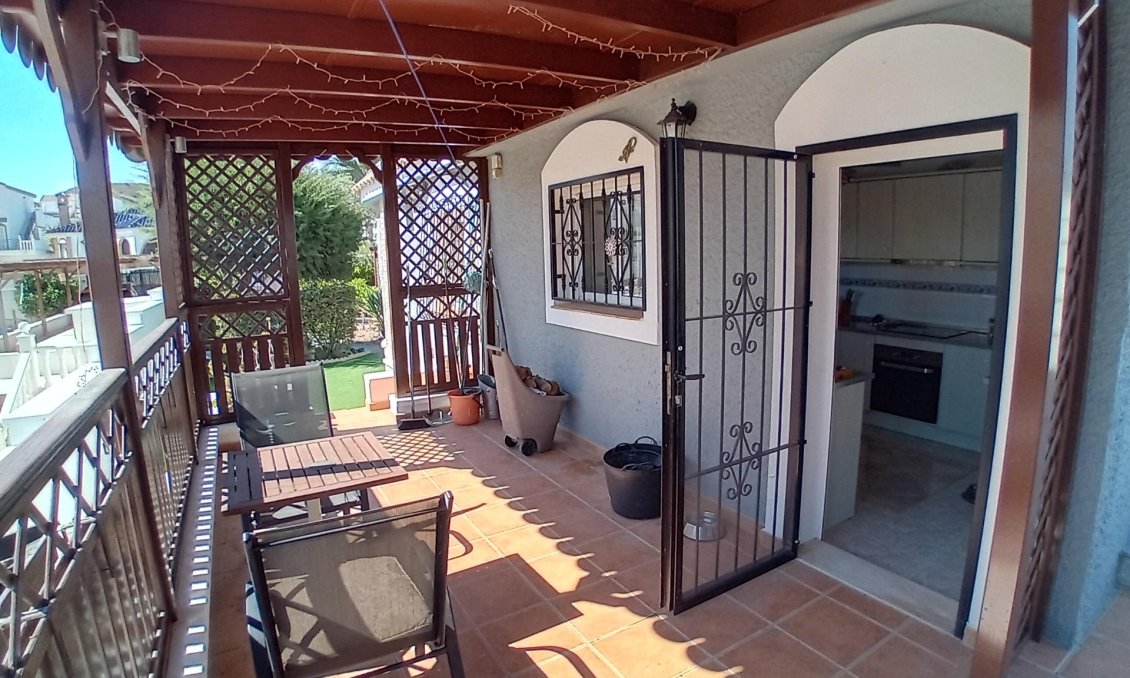 Resale - Villa -
Mazarron - Camposol