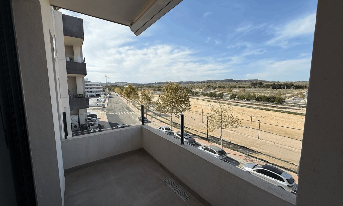 Resale - Apartment -
San Miguel de Salinas - Inland