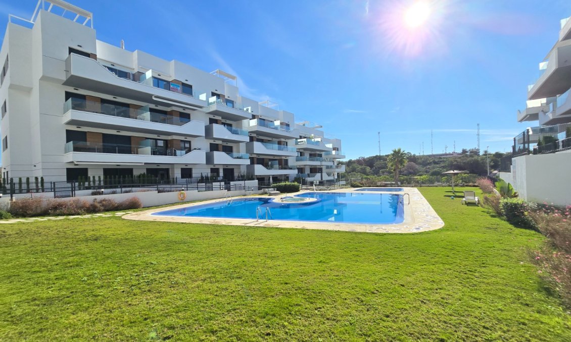 Segunda mano - Apartamento -
Orihuela Costa - Costa Blanca