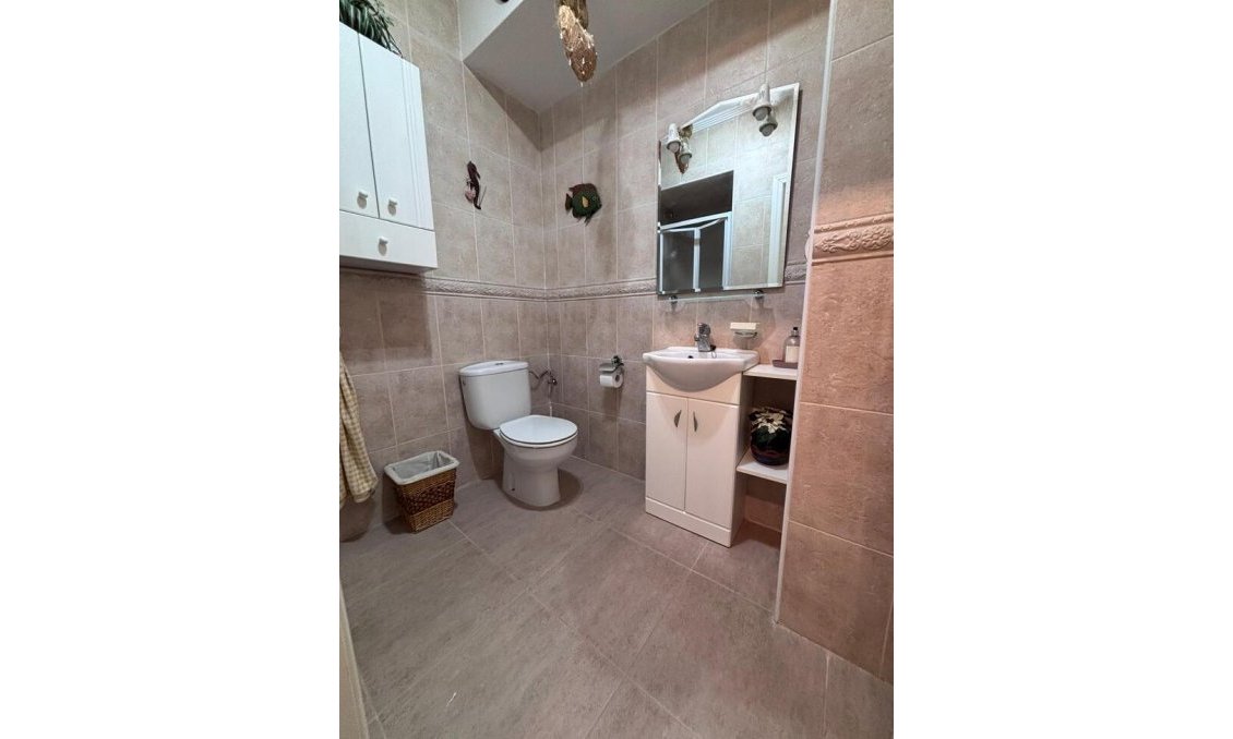 Resale - Town House -
Villamartin - Costa Blanca